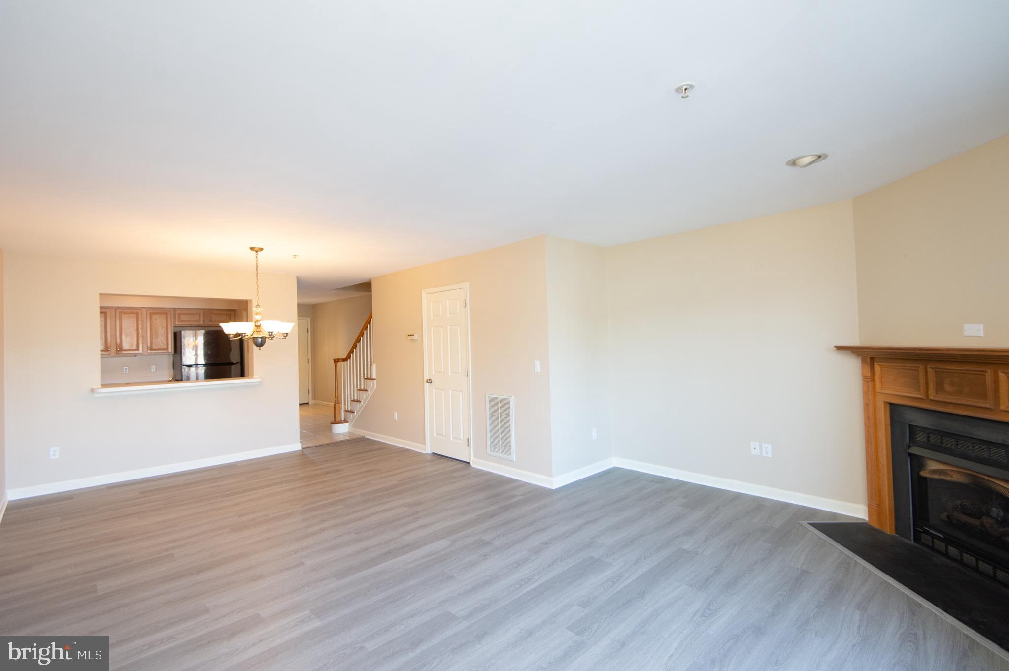 WARWICK LANDING - Residential