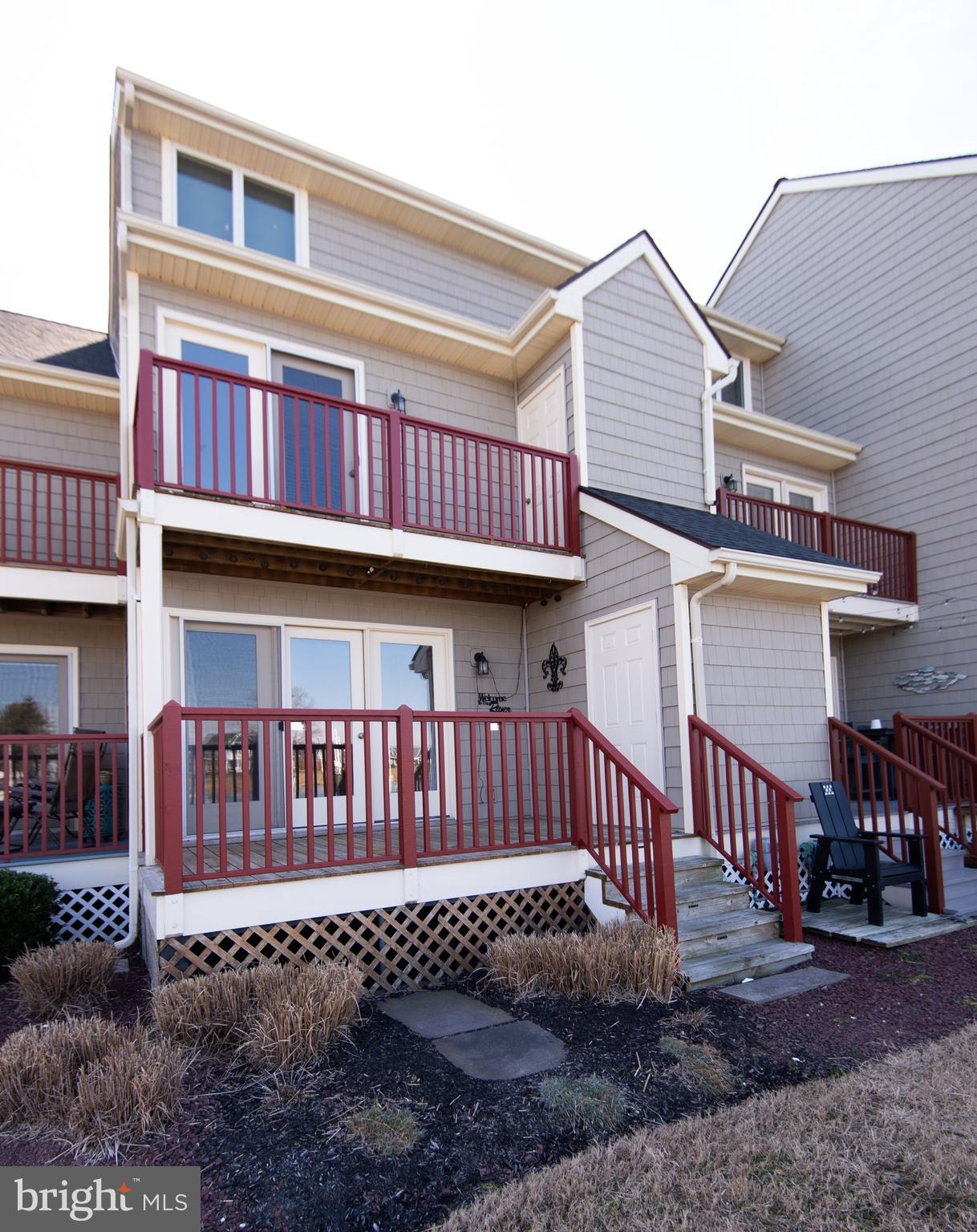 WARWICK LANDING - Residential