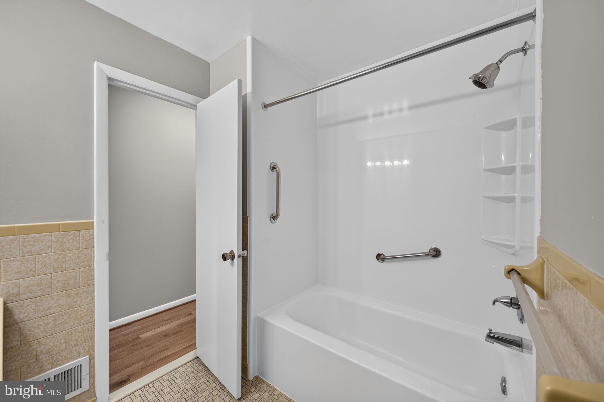 LINTHICUM HEIGHTS - Residential