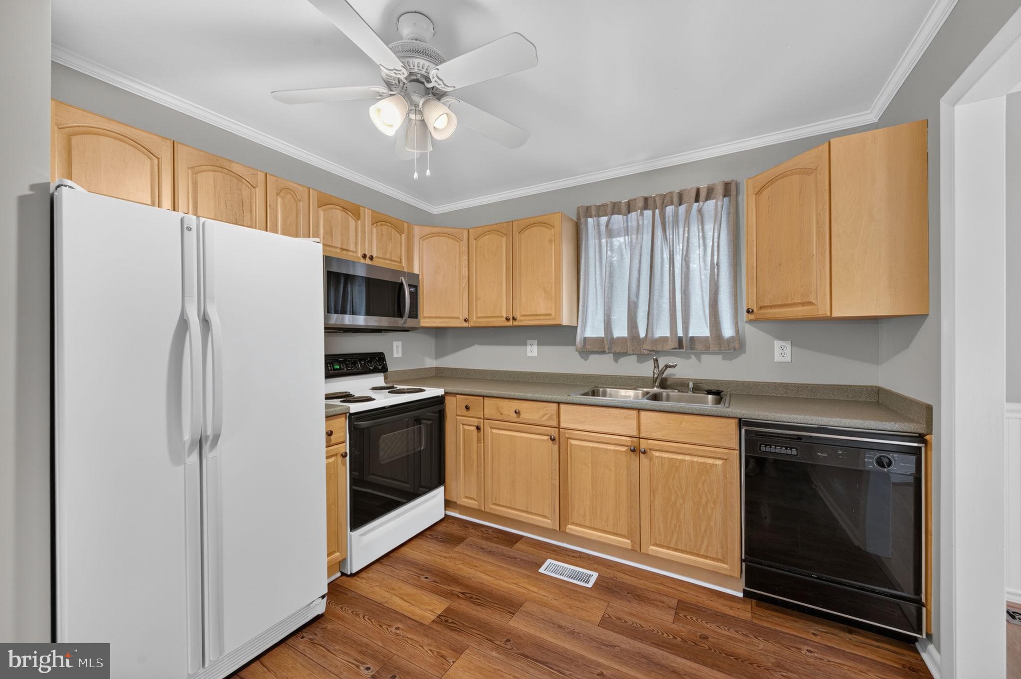 LINTHICUM HEIGHTS - Residential