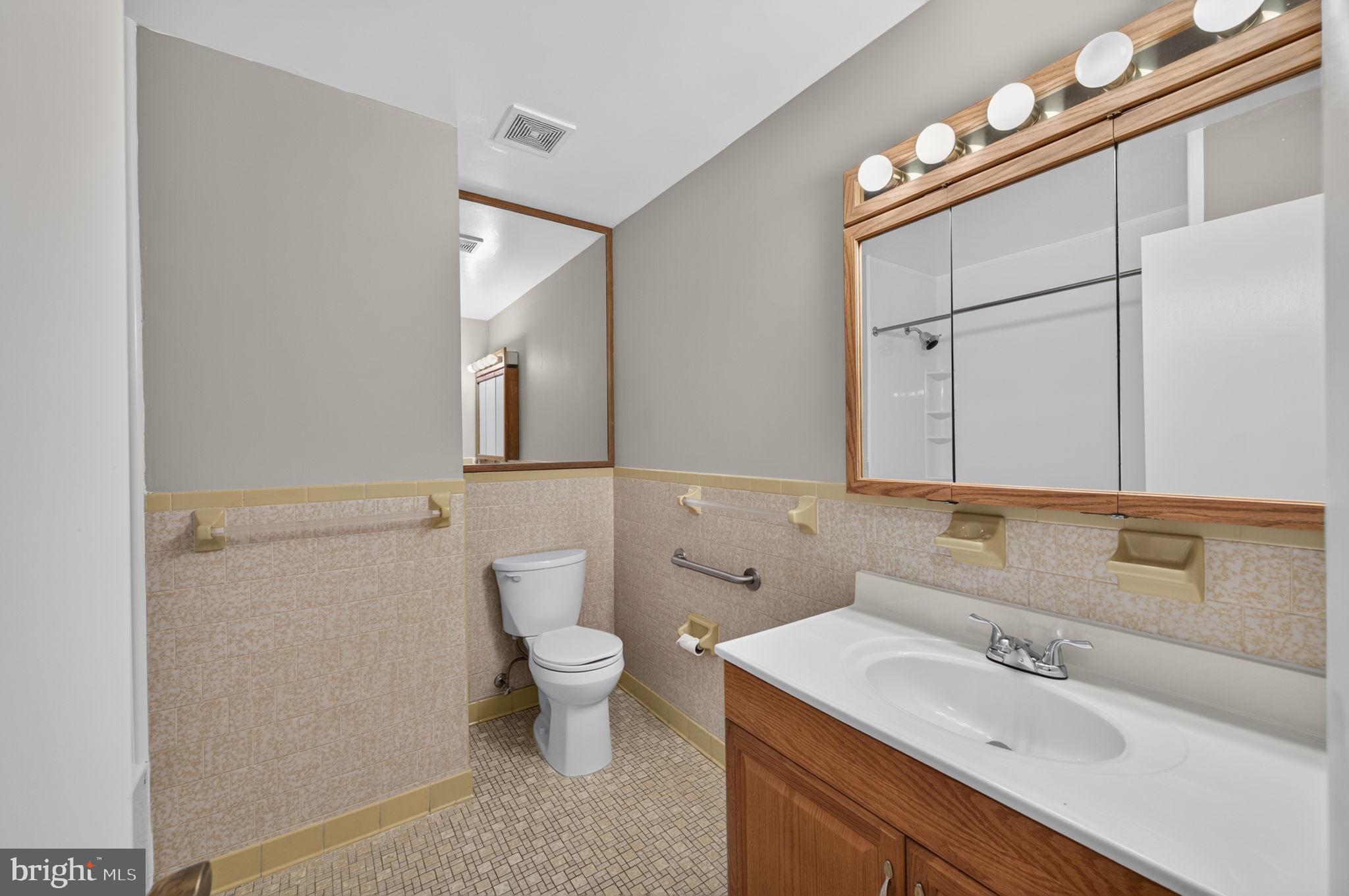 LINTHICUM HEIGHTS - Residential