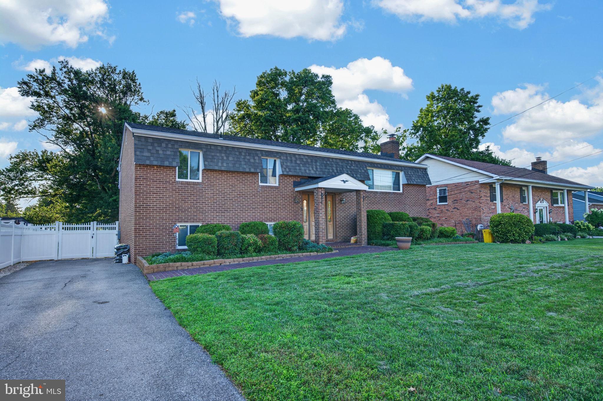LINTHICUM HEIGHTS - Residential