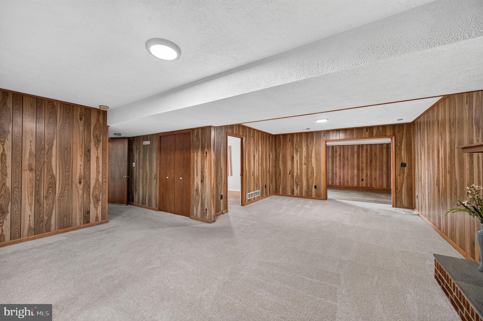 LINTHICUM HEIGHTS - Residential