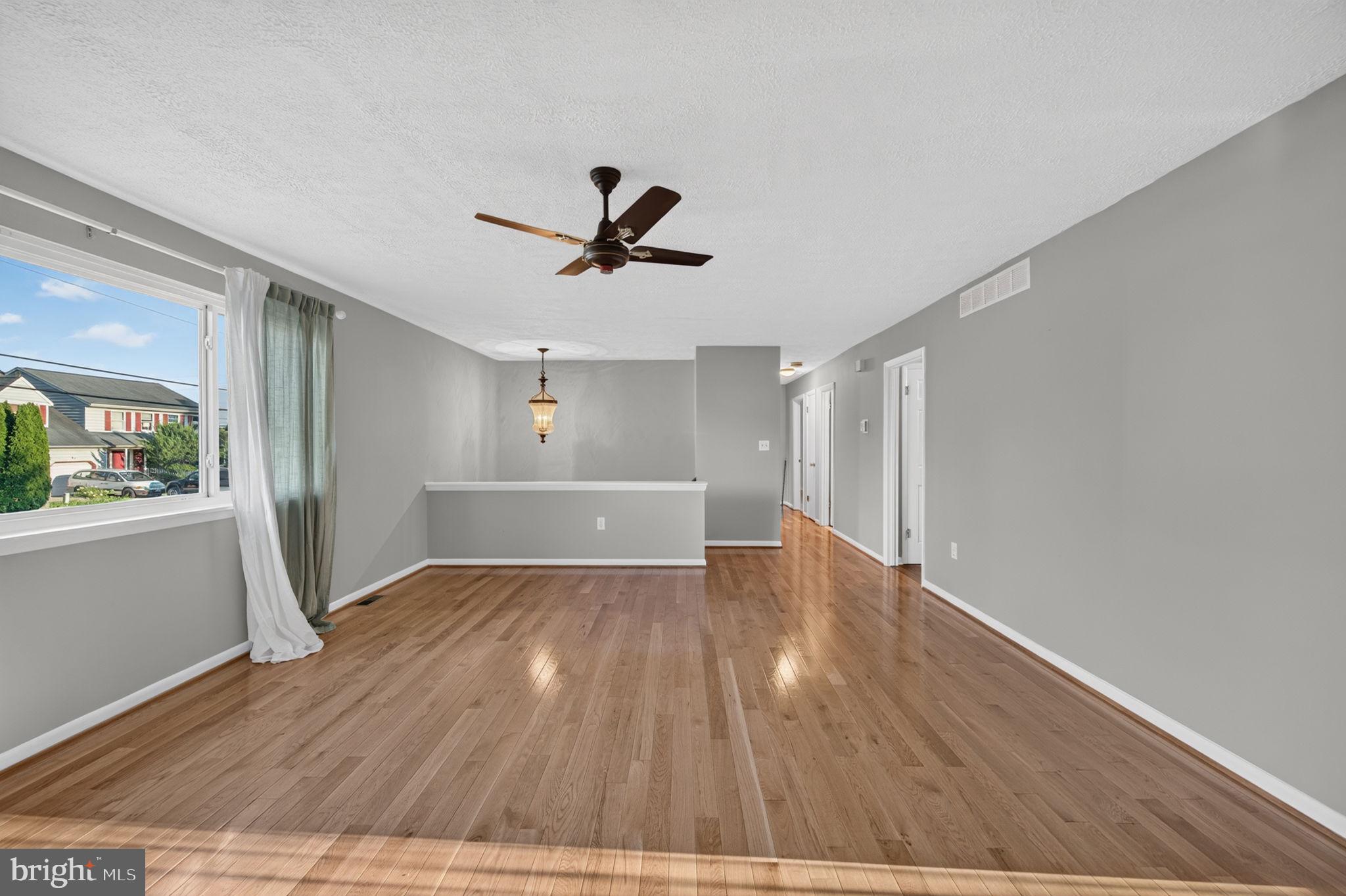 LINTHICUM HEIGHTS - Residential