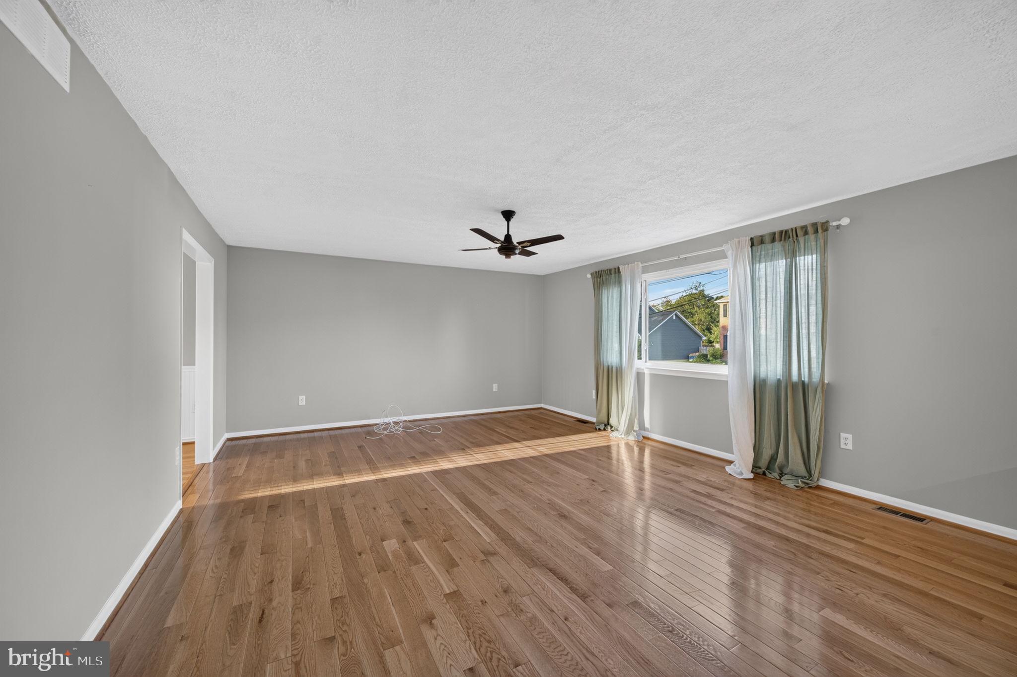 LINTHICUM HEIGHTS - Residential