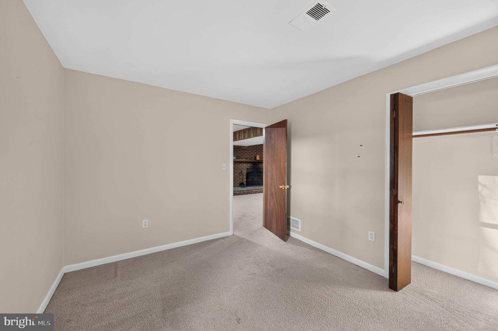 LINTHICUM HEIGHTS - Residential
