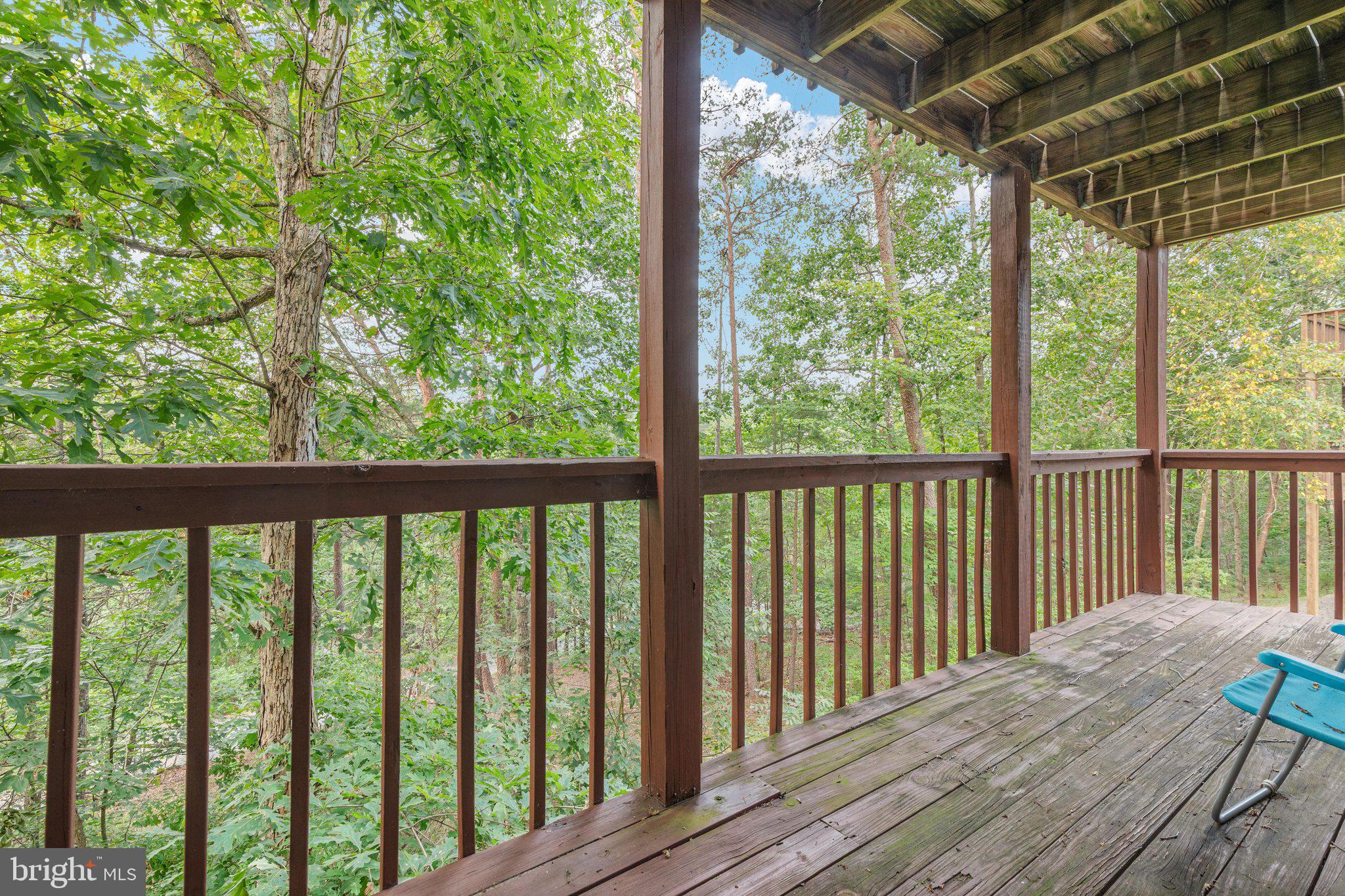 LAKEVIEW PEDESTAL HOMES - Residential