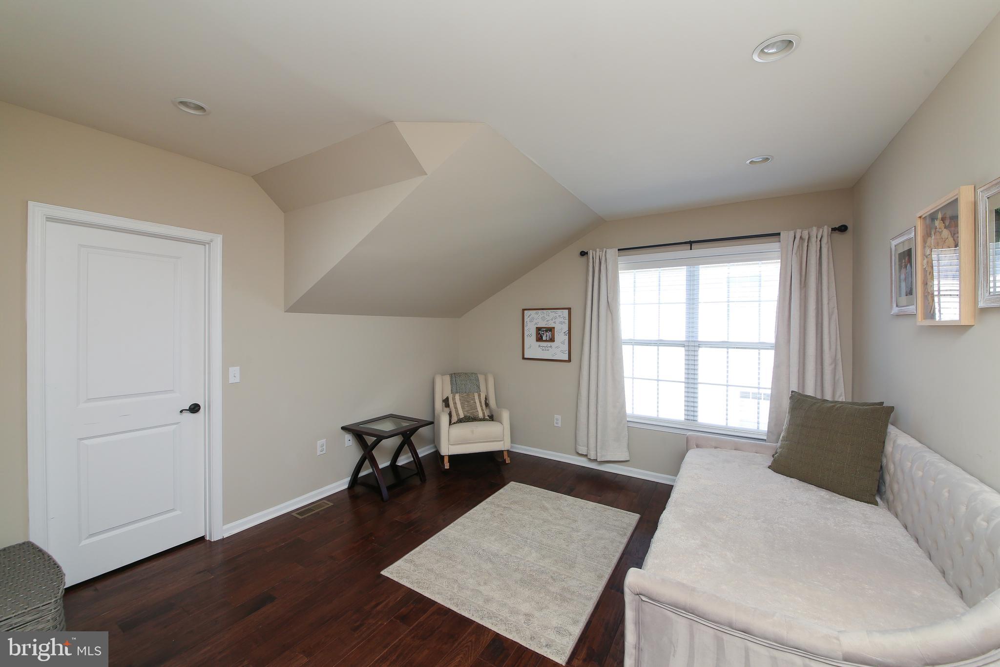 PENNLAND FARM - Residential