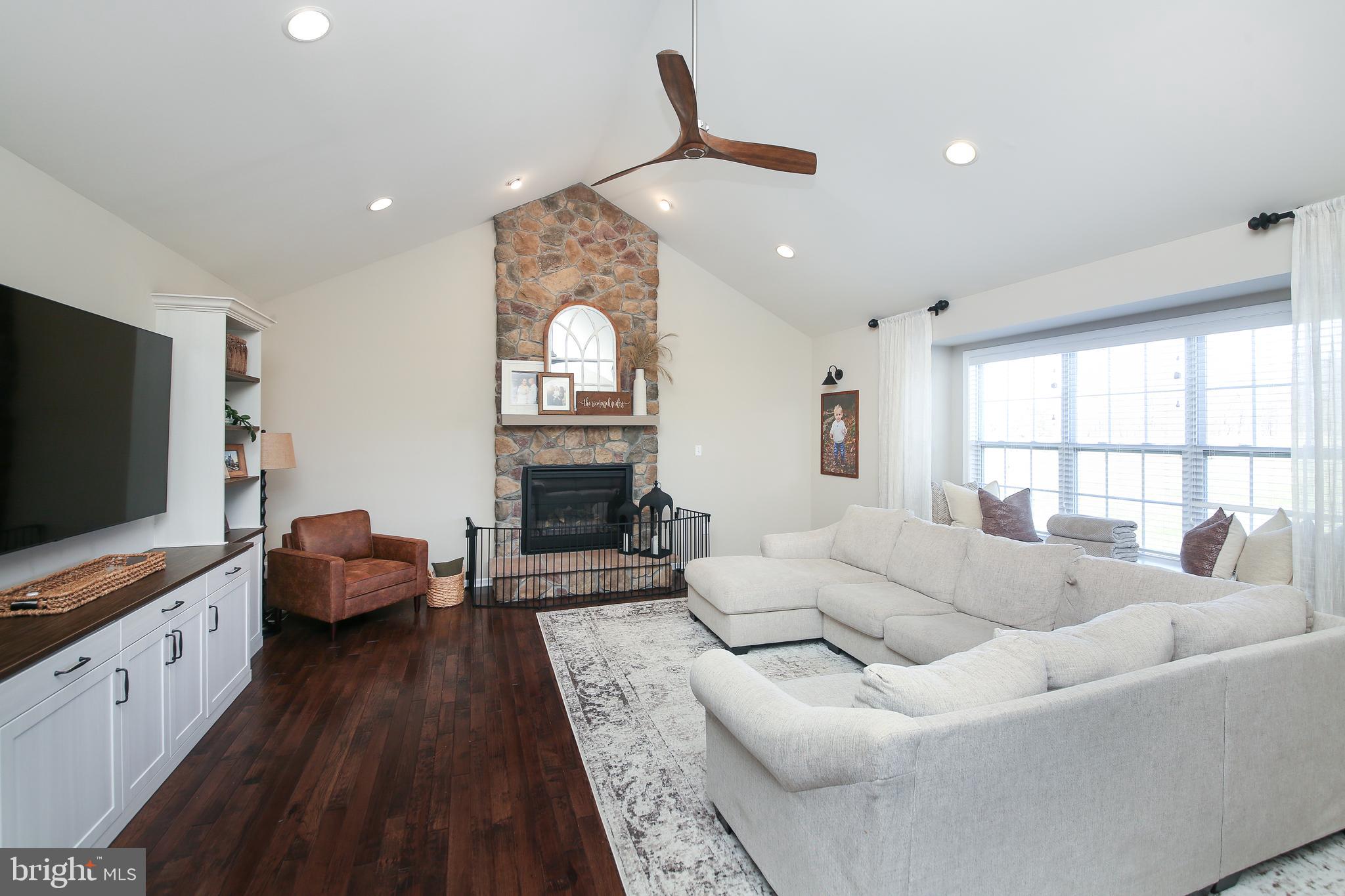 PENNLAND FARM - Residential