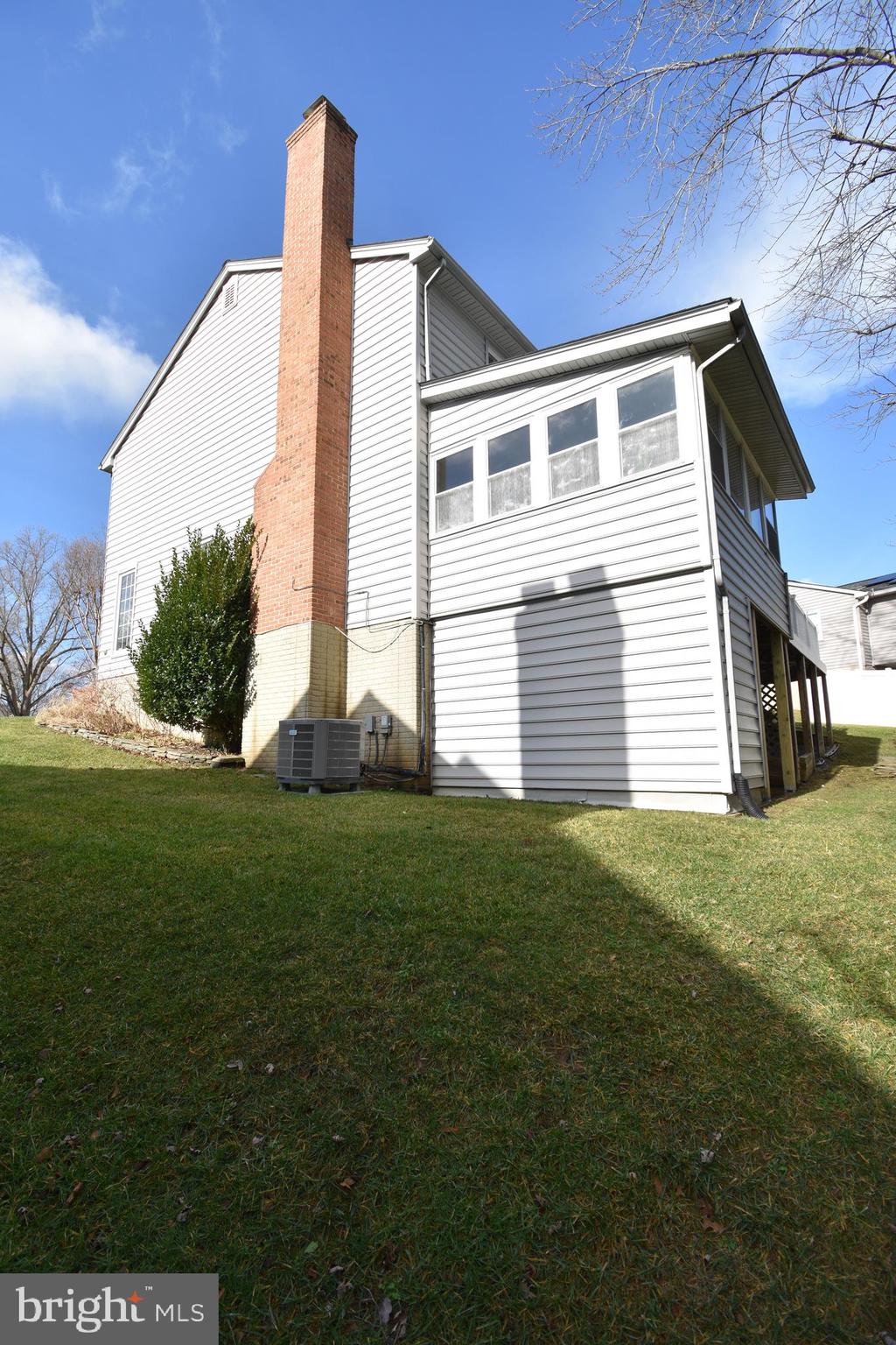 ROLLING VALLEY - Residential