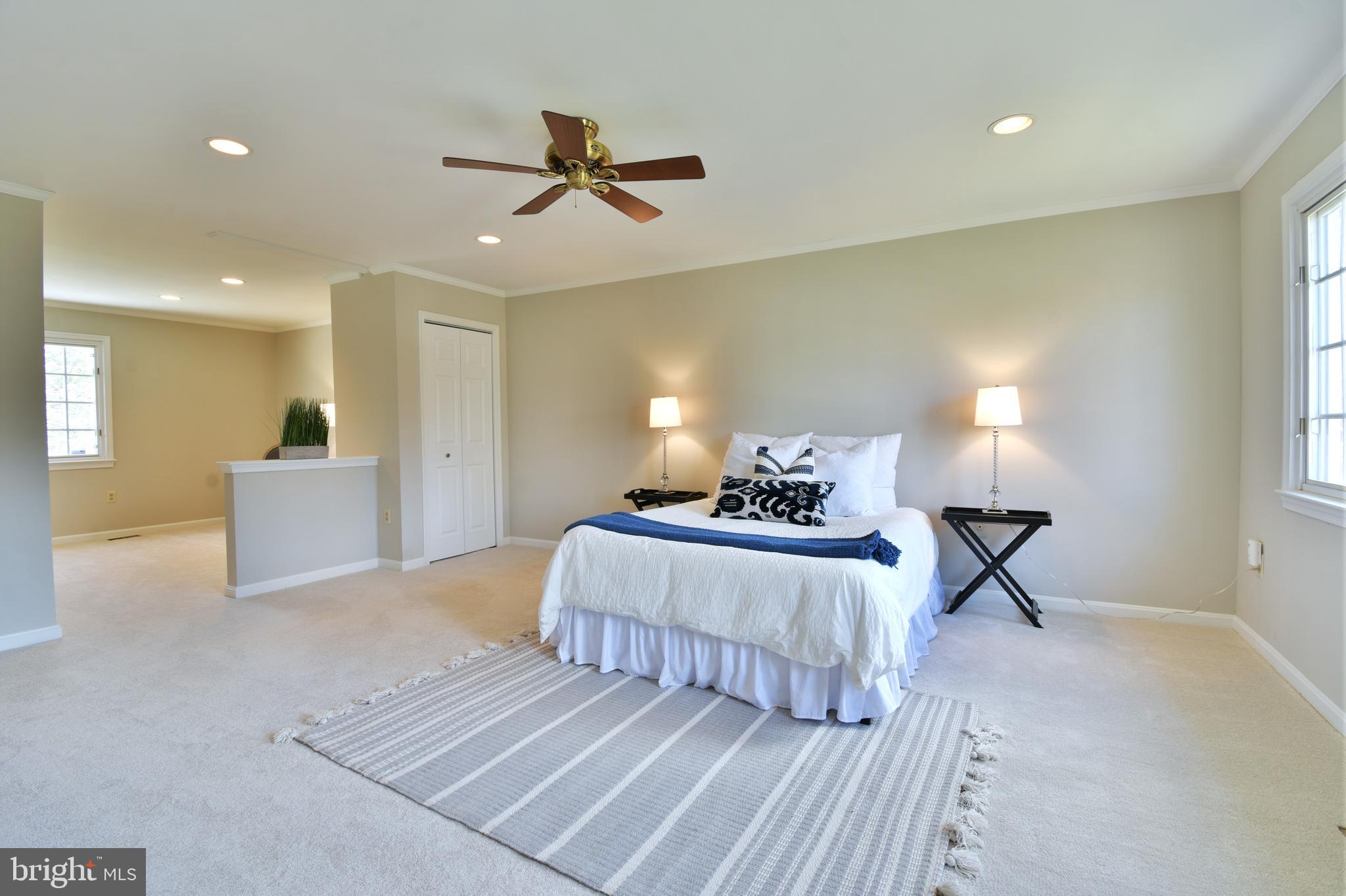ROLLING VALLEY - Residential