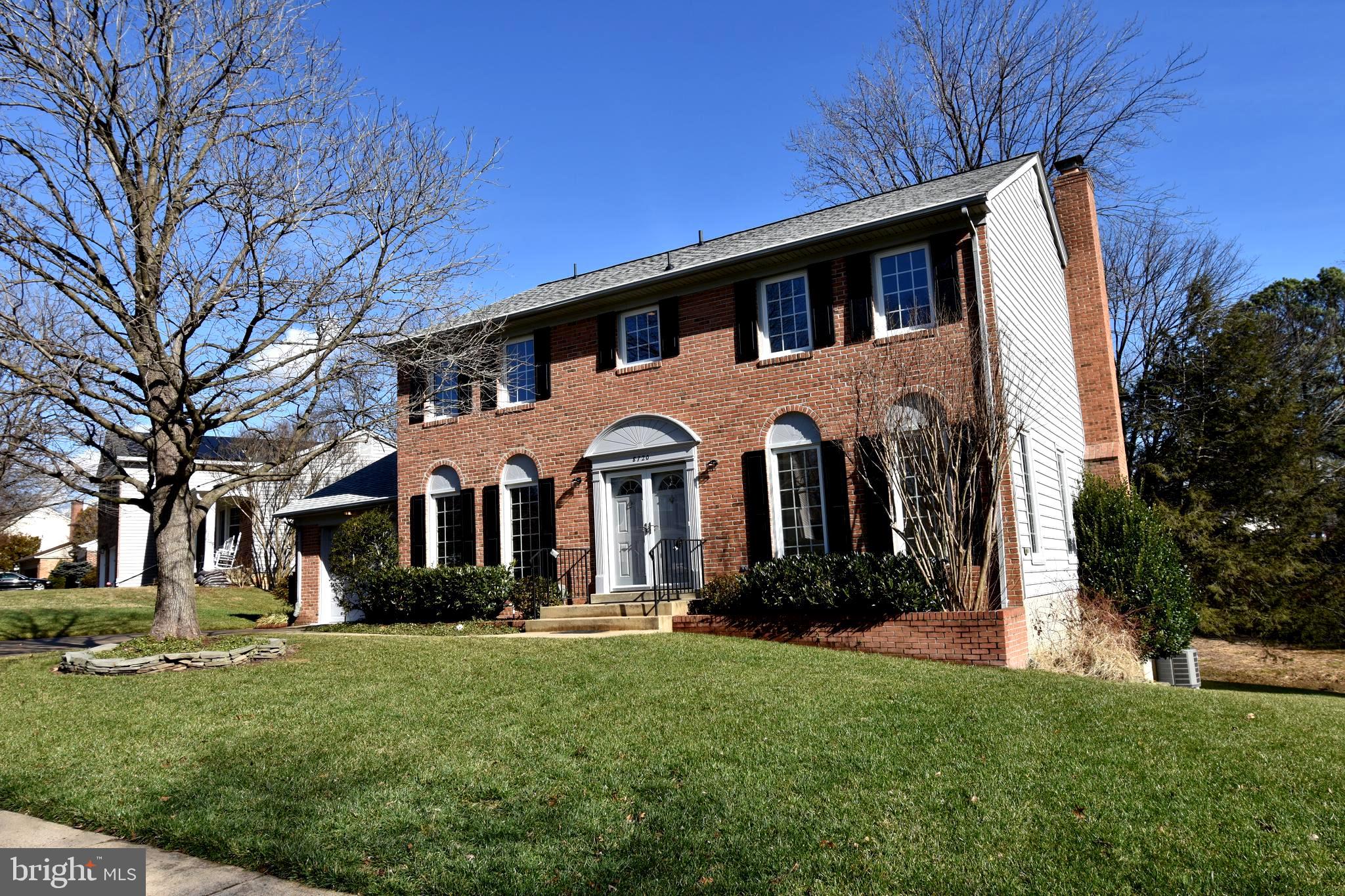 ROLLING VALLEY - Residential