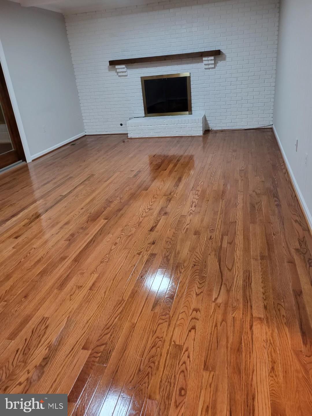 ROLLING VALLEY - Residential