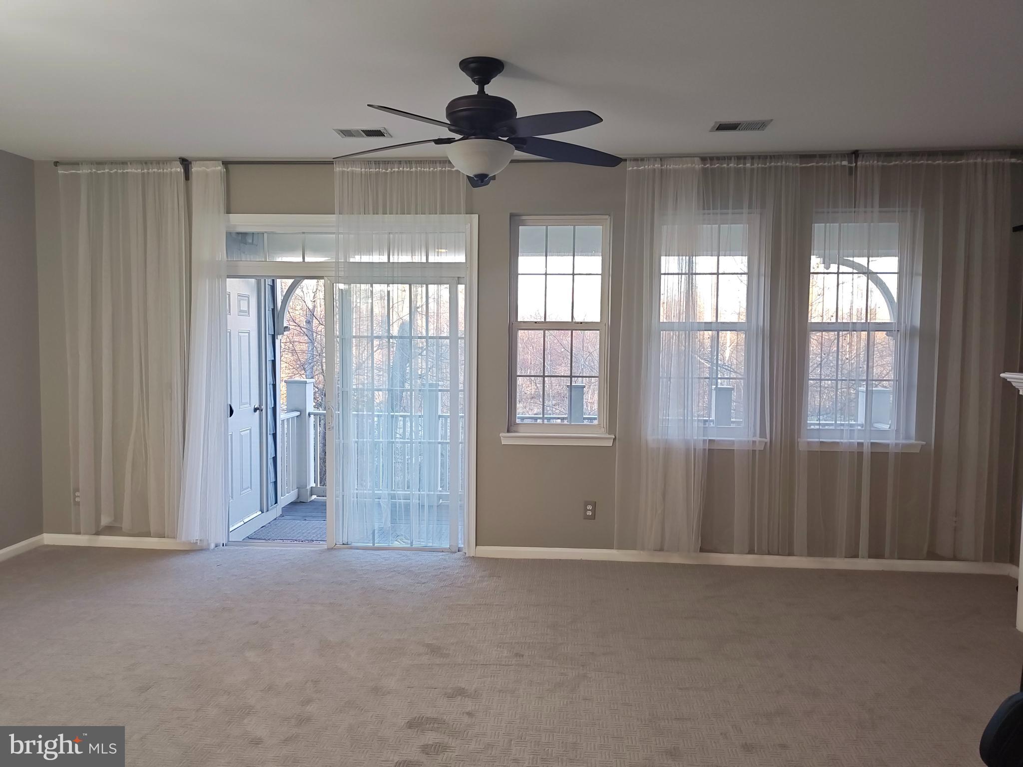 BELMONT BAY - Residential Lease