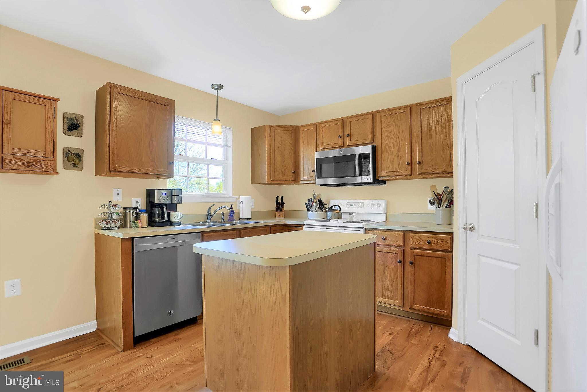 REISTERSTOWN VILLAGE - Residential