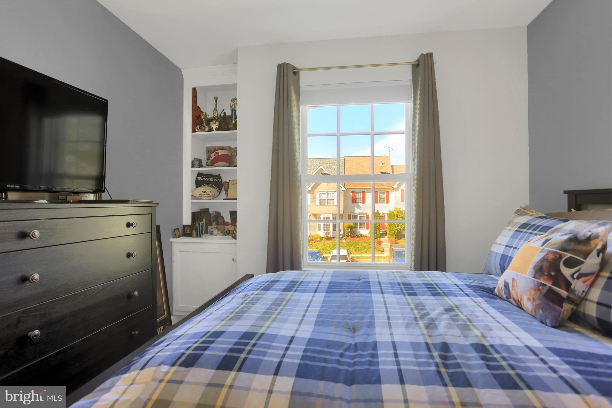 REISTERSTOWN VILLAGE - Residential