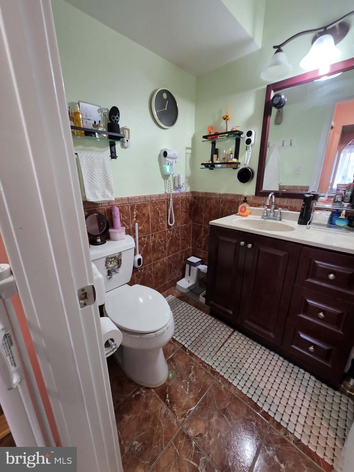 FOUNTAIN POINTE - Residential