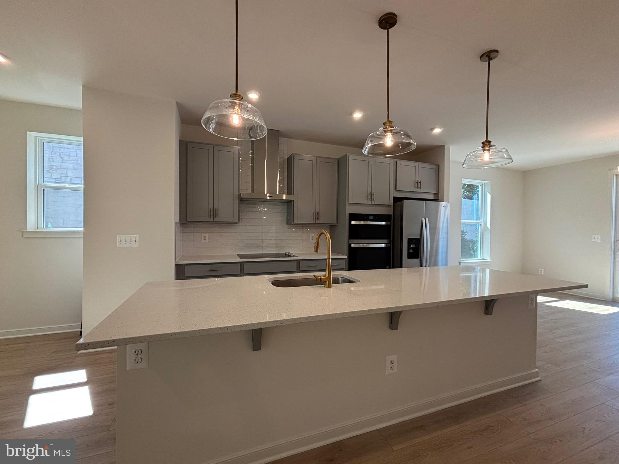 CASCADE LANDING - Residential