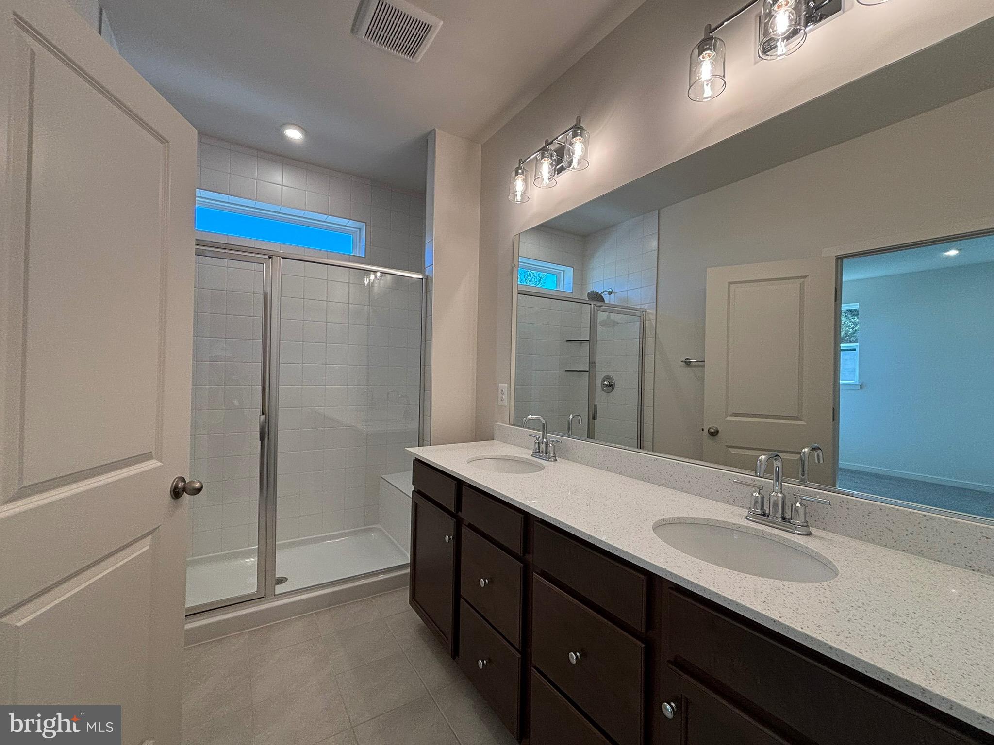 CASCADE LANDING - Residential