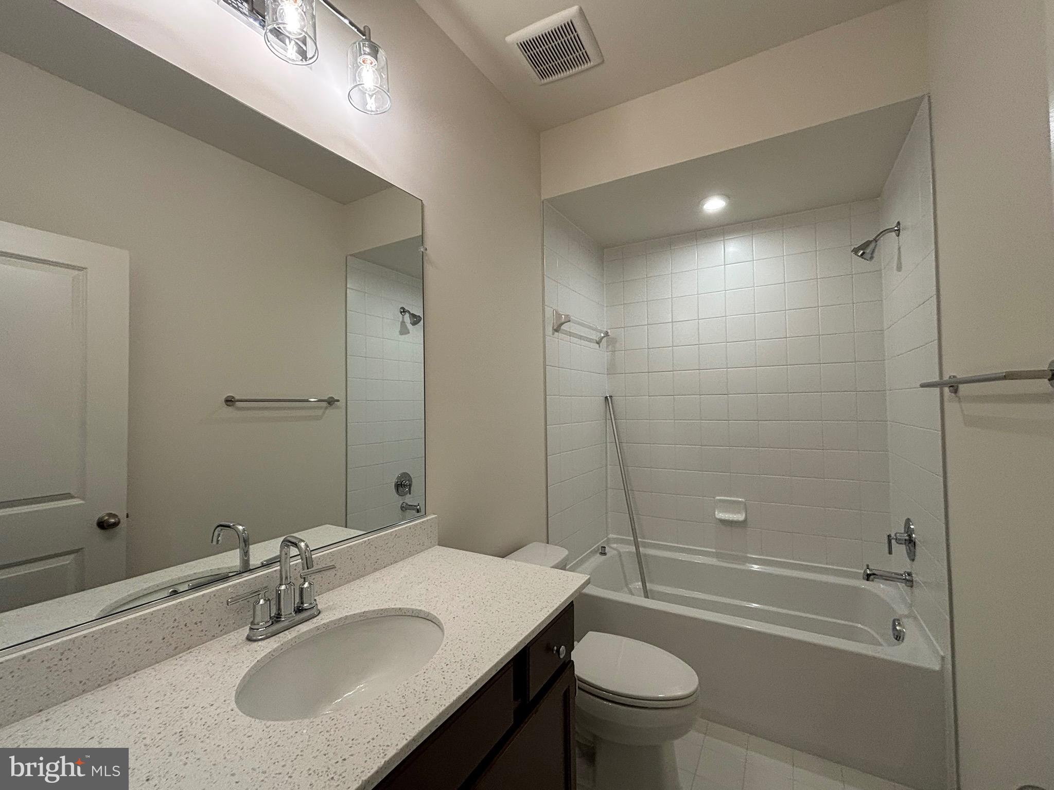 CASCADE LANDING - Residential