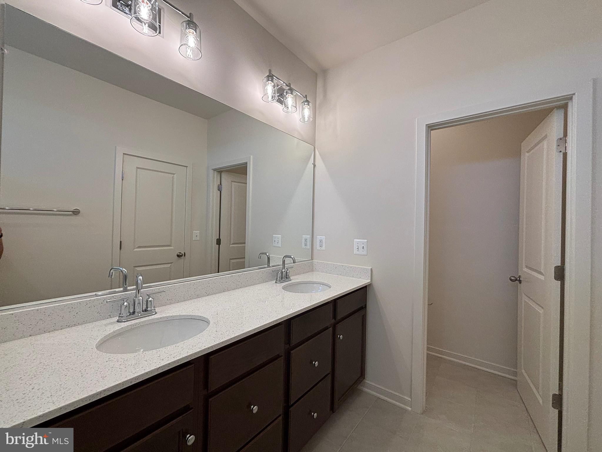 CASCADE LANDING - Residential
