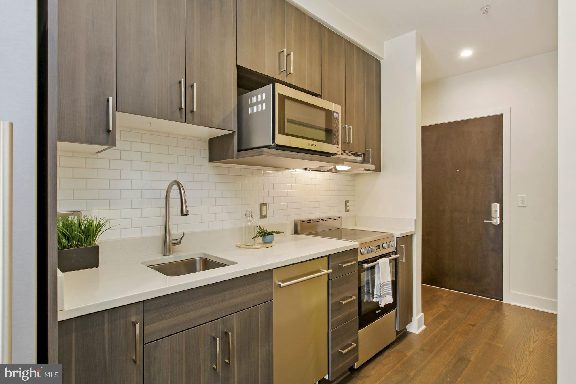 MOUNT PLEASANT - Residential