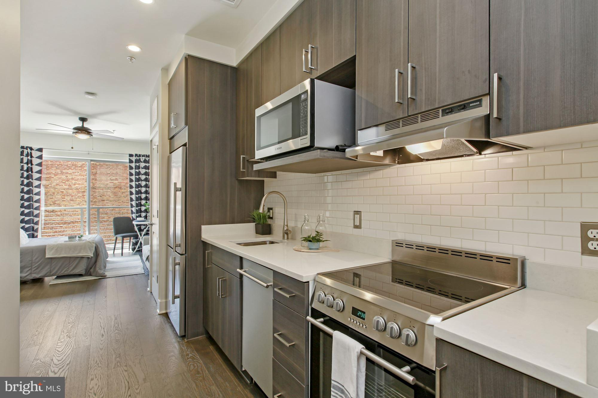 MOUNT PLEASANT - Residential