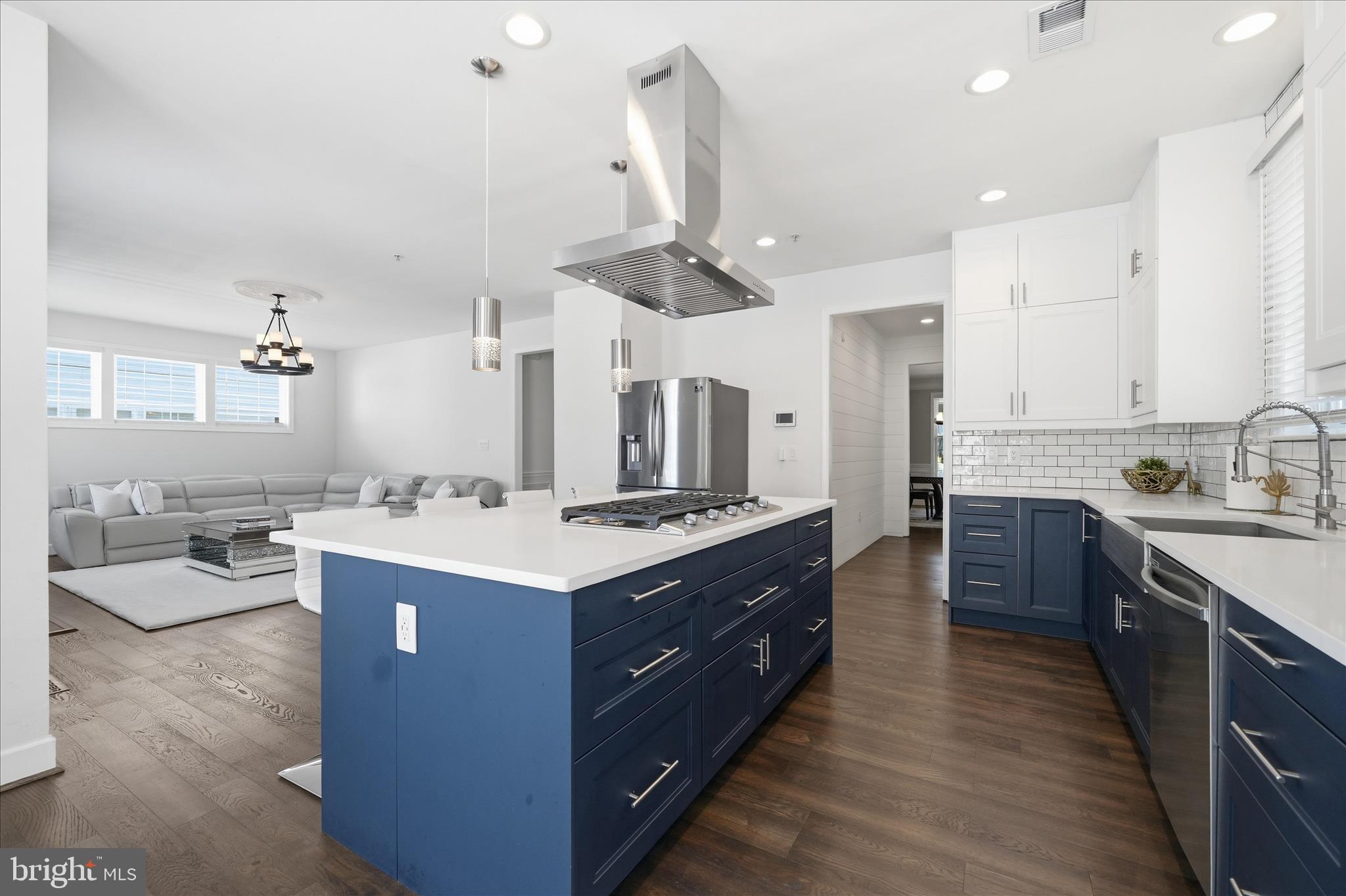 HIGHLANDS AT CLARKSBURG - Residential