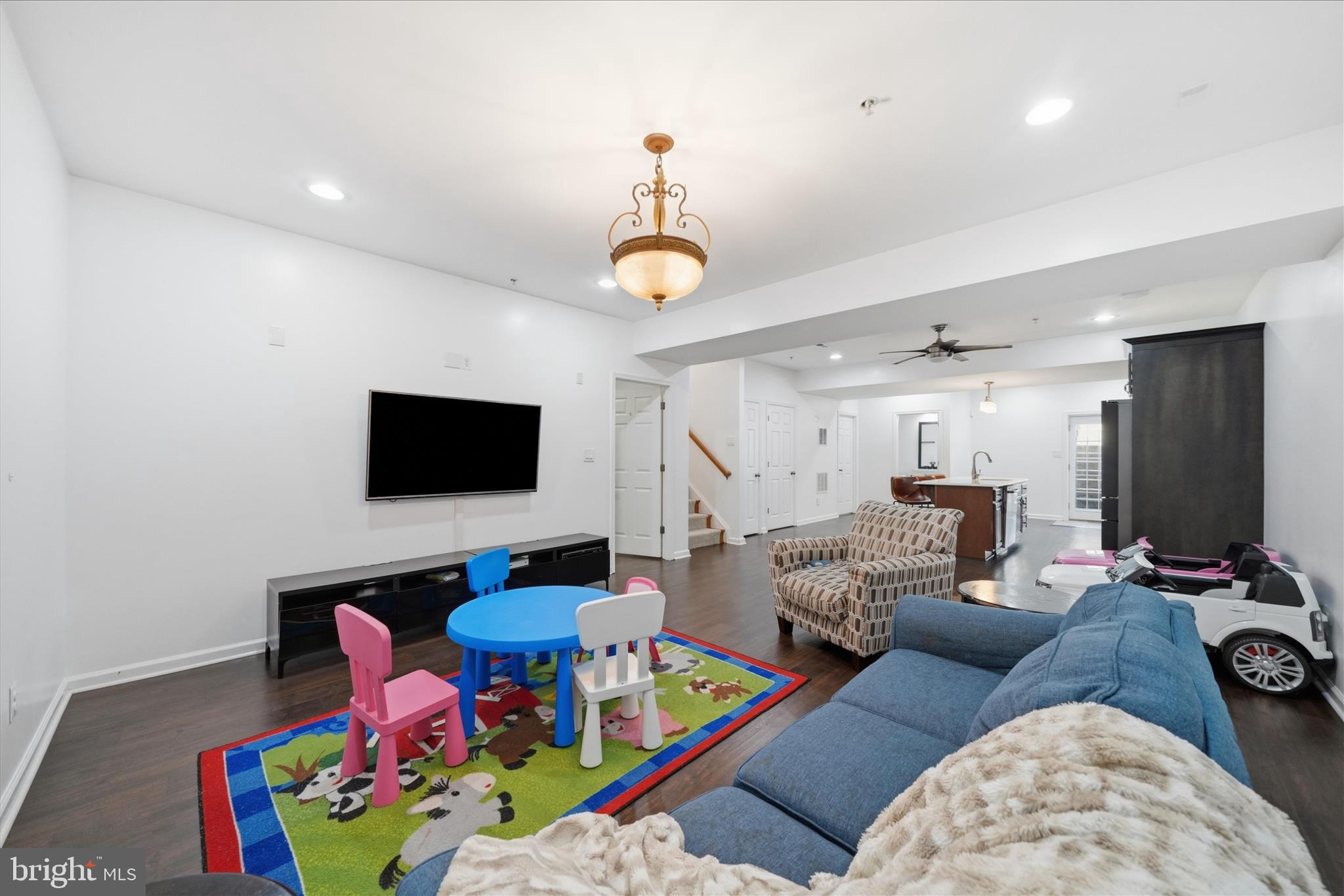 HIGHLANDS AT CLARKSBURG - Residential