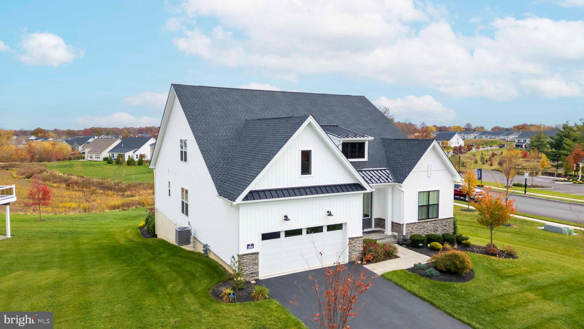 REGENCY AT WATERSIDE - Residential