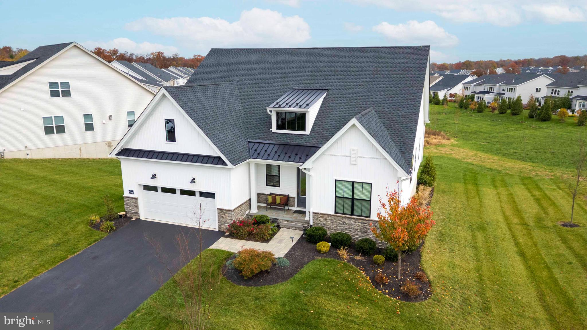 REGENCY AT WATERSIDE - Residential