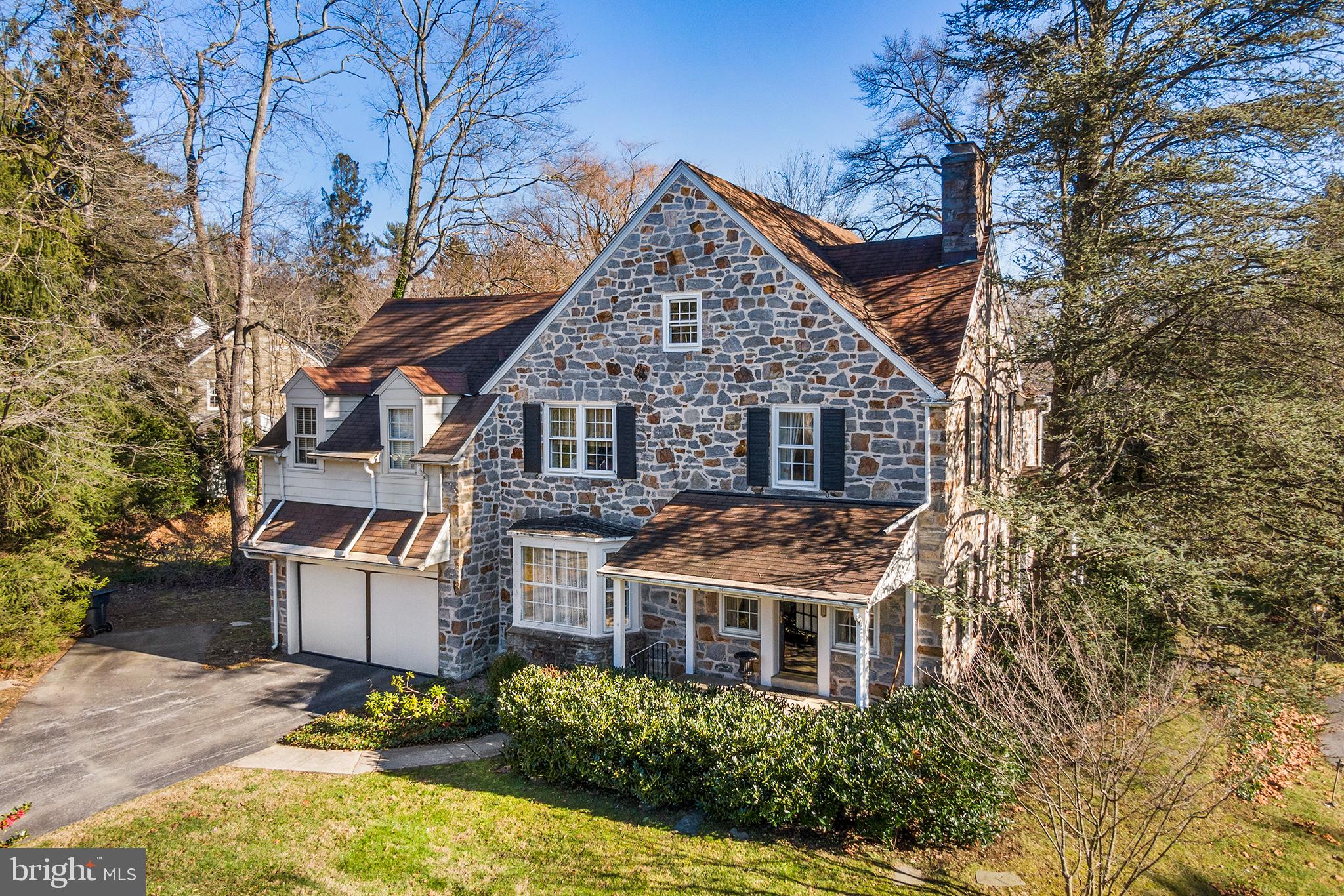STRAFFORD VILLAGE - Residential