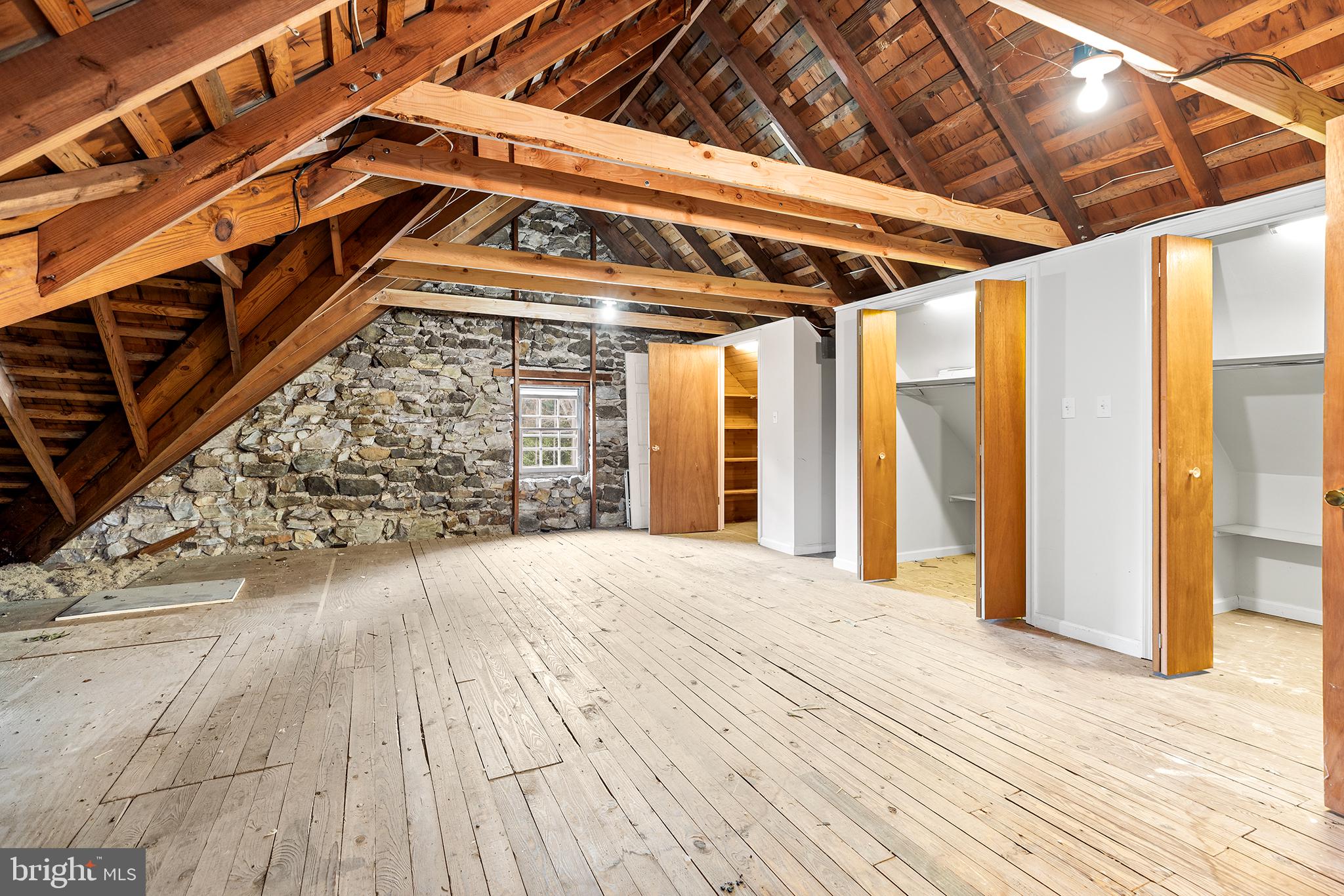 STRAFFORD VILLAGE - Residential