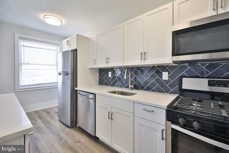 UNIVERSITY CITY - Residential Lease