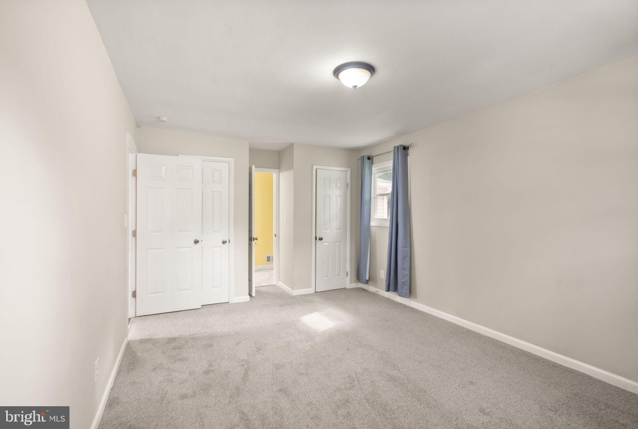 BROOKE MANOR - Residential