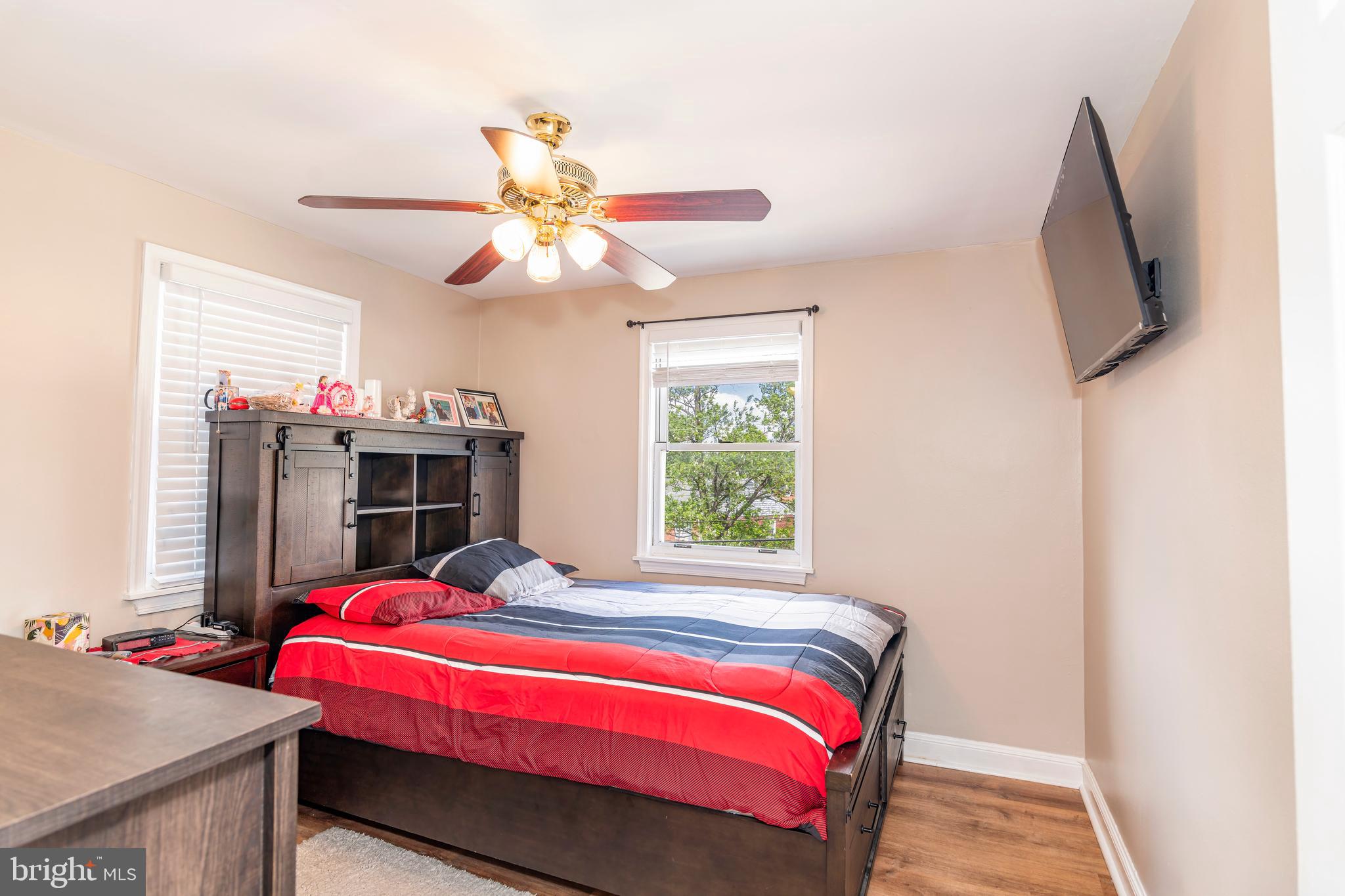 HAMPSHIRE HEIGHTS - Residential