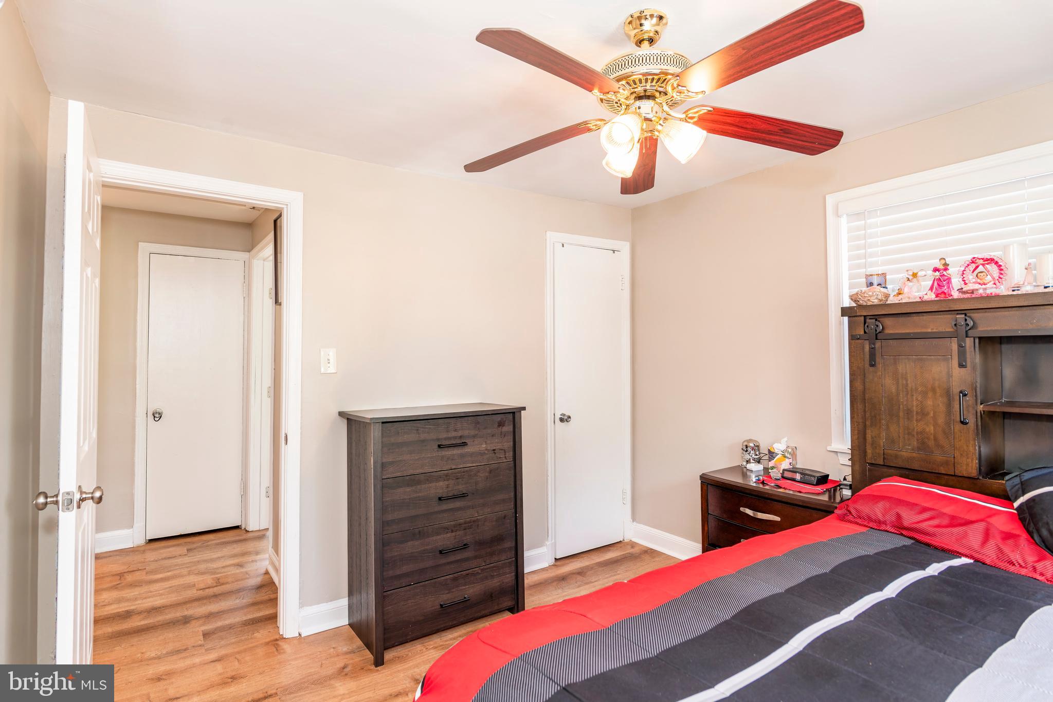 HAMPSHIRE HEIGHTS - Residential