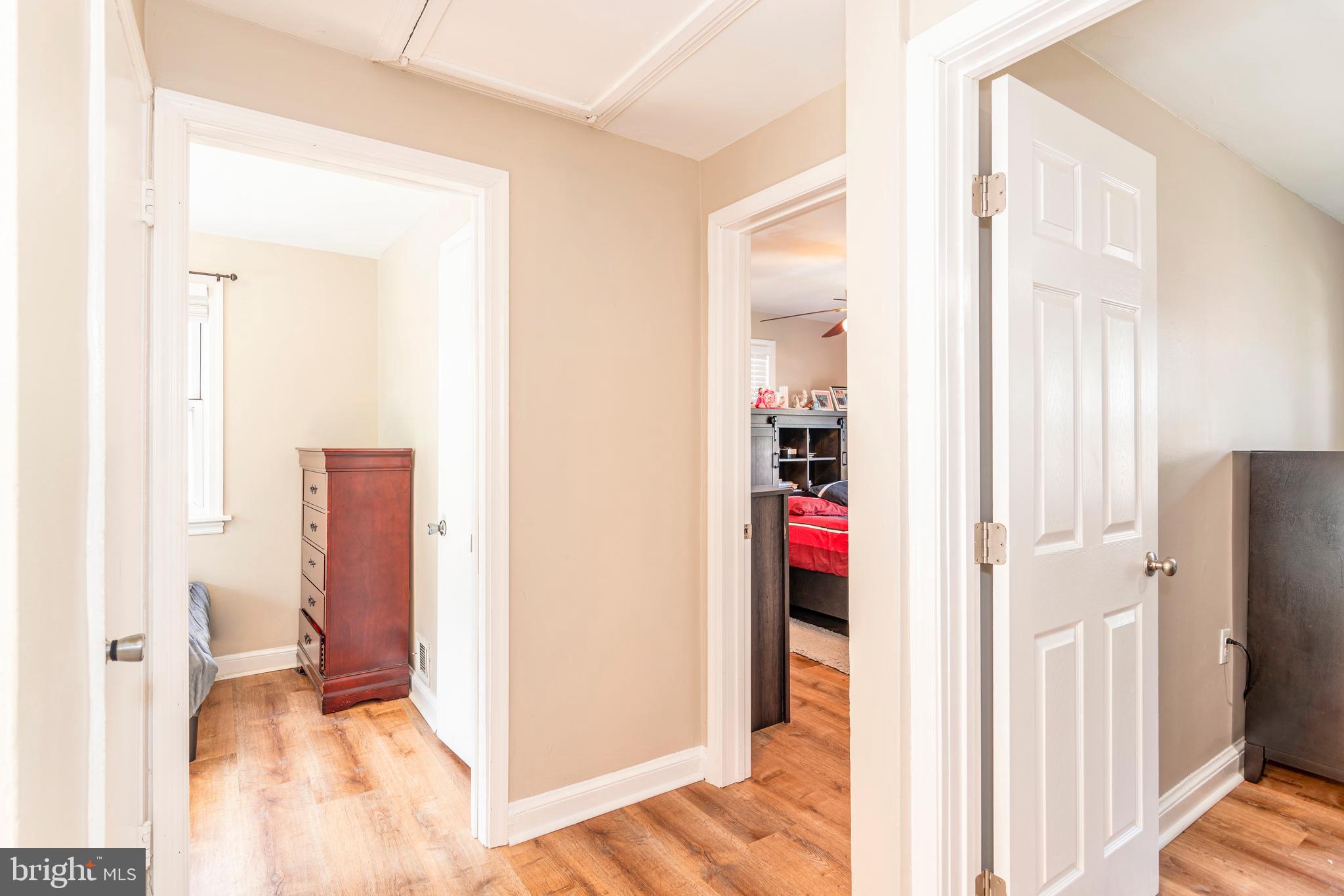 HAMPSHIRE HEIGHTS - Residential