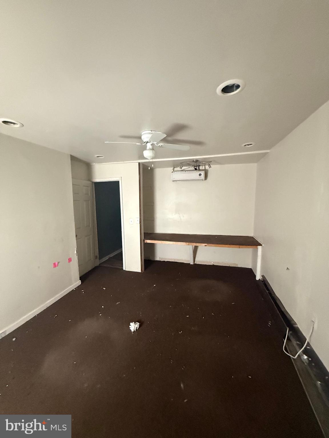 LOWER CHARLES VILLAGE - Residential Income