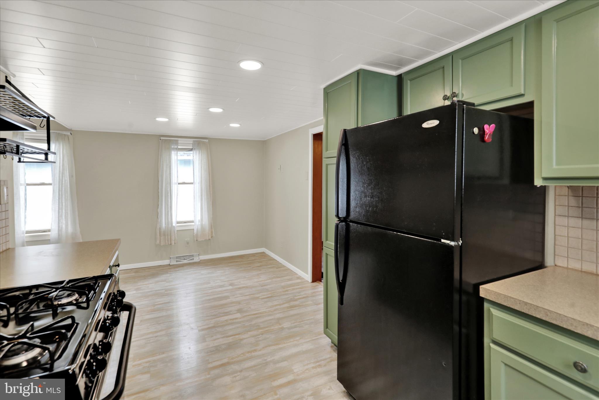 FAR HILLS FARM - Residential