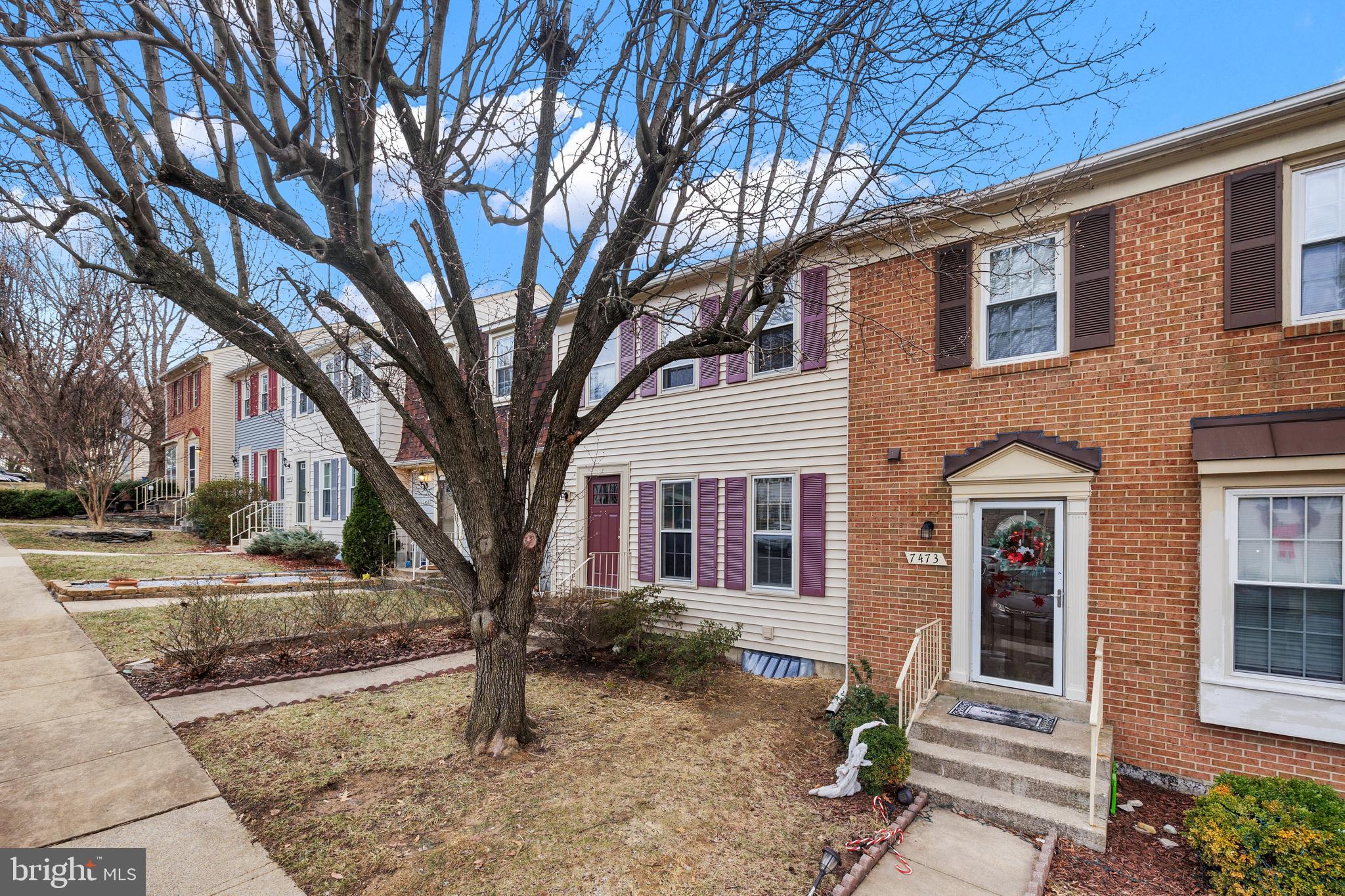 HAYFIELD VIEW - Residential