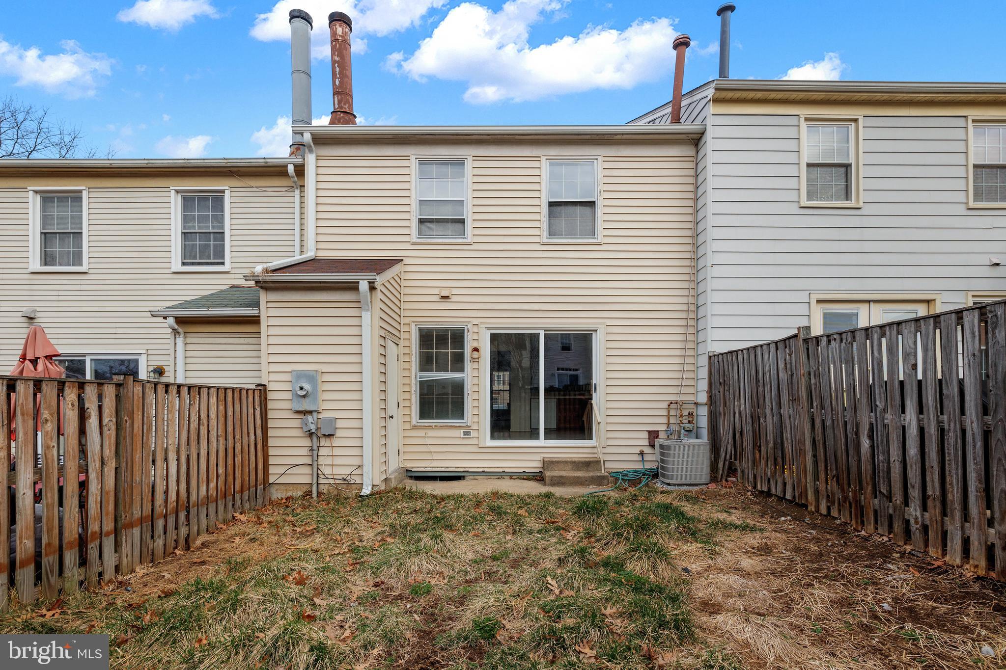 HAYFIELD VIEW - Residential