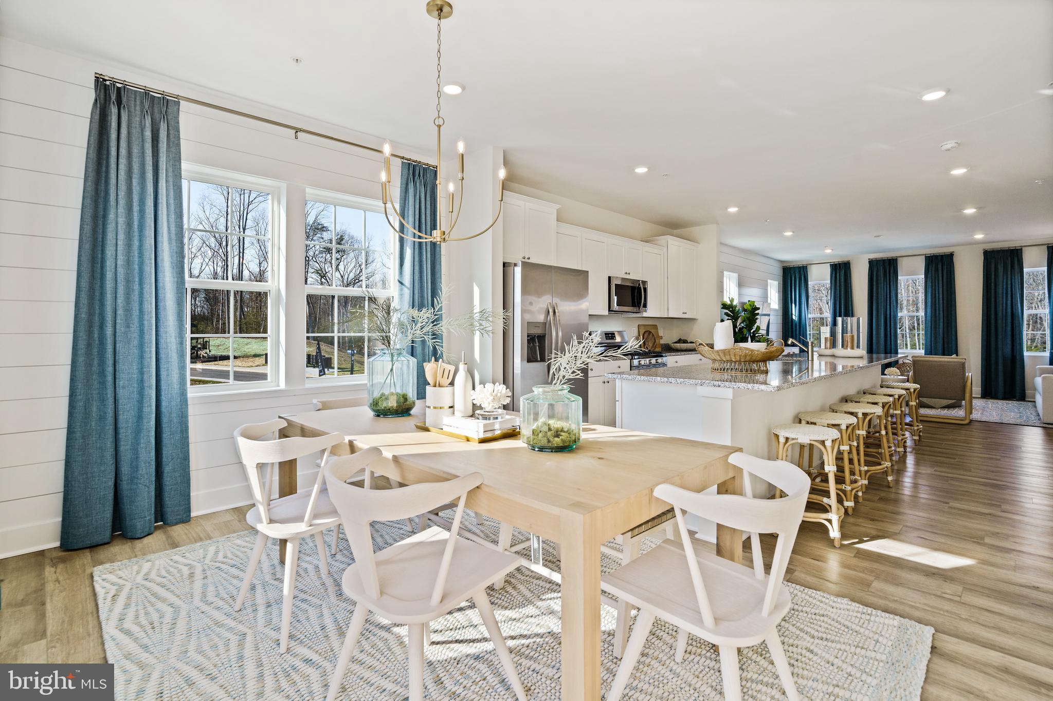 WOODS OF MYRTLE POINT - Residential