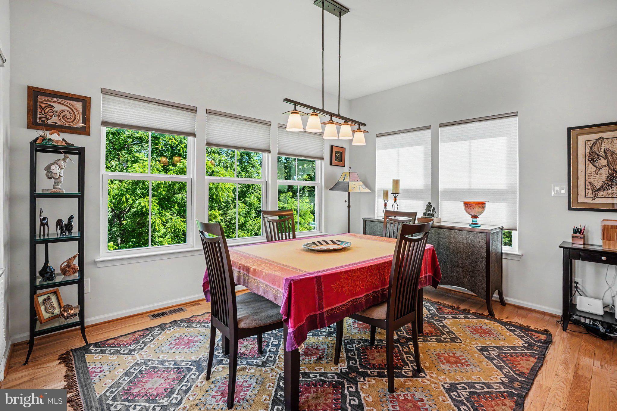 STRAY WINDS FARM - Residential