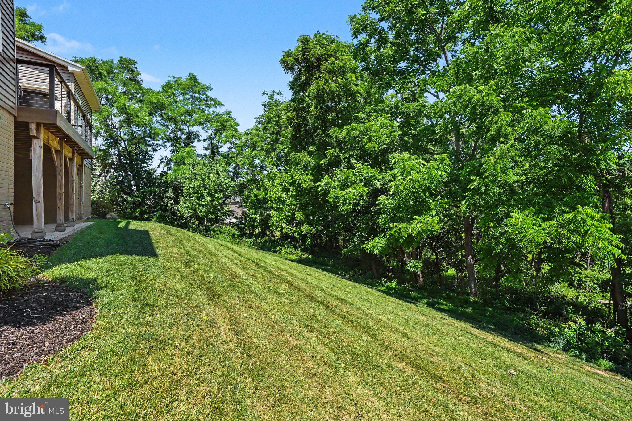 STRAY WINDS FARM - Residential