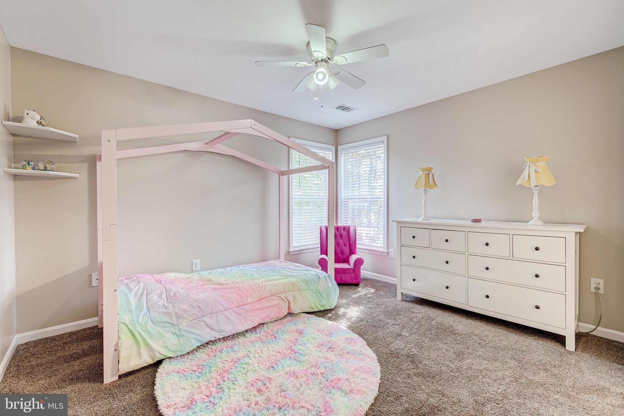 SIGNATURE AT BROADLANDS - Residential