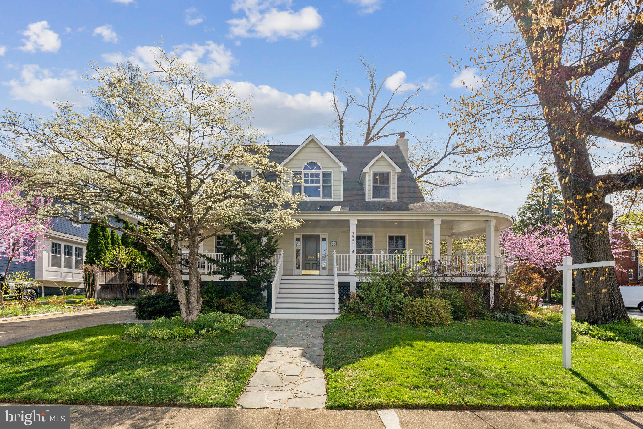 CRESTON - Residential