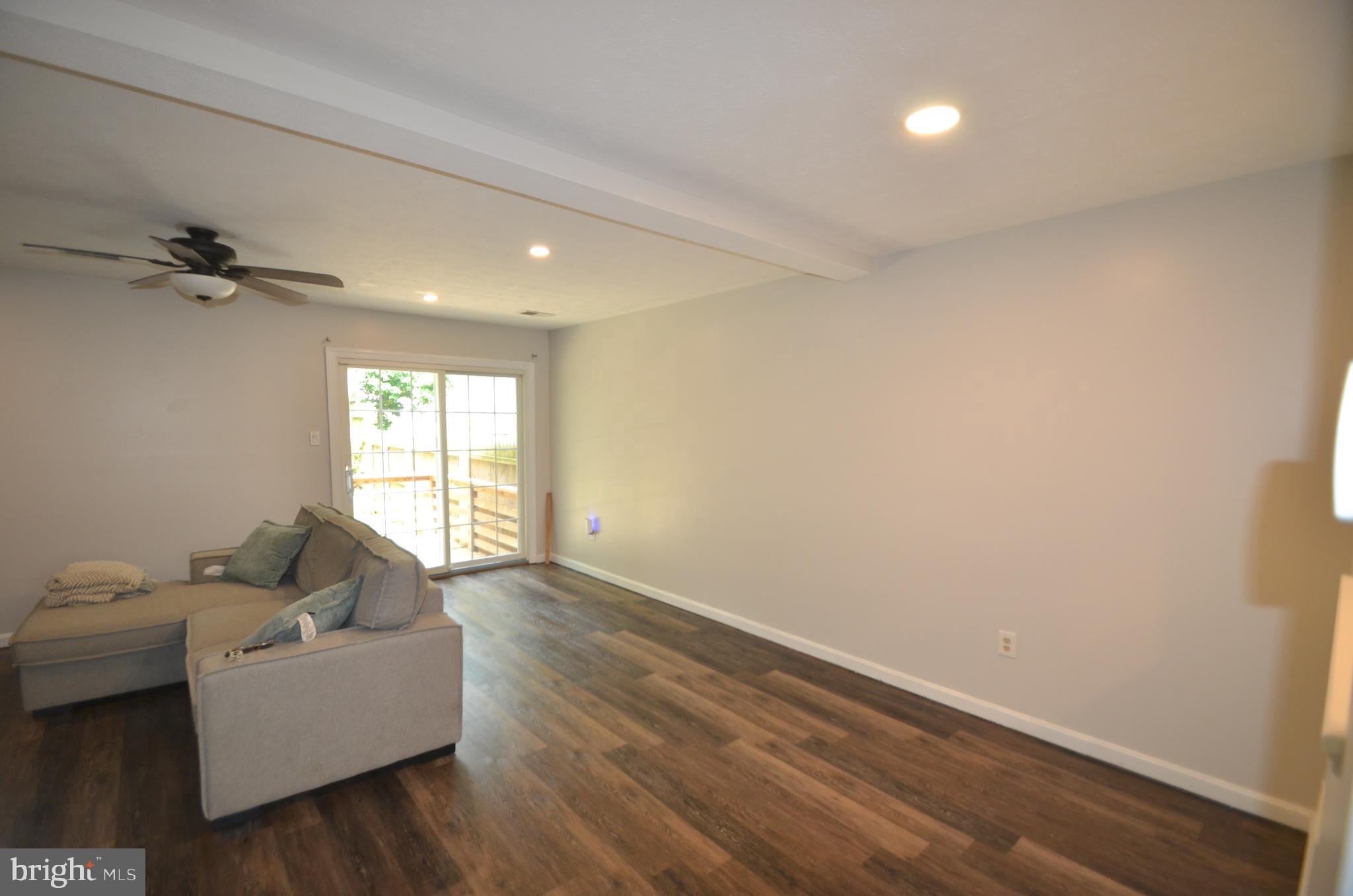 ROBERTS FIELD - Residential