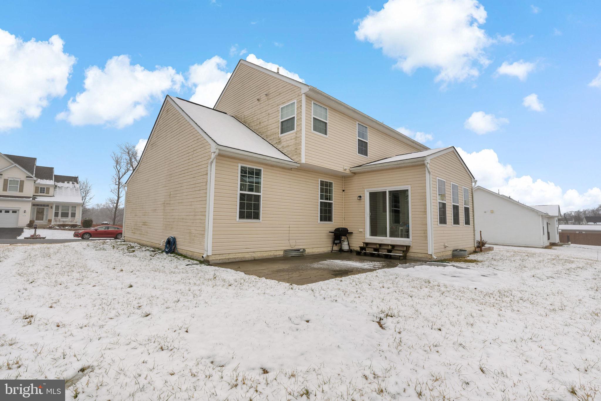 STONEBROOK VILLAGE - Residential