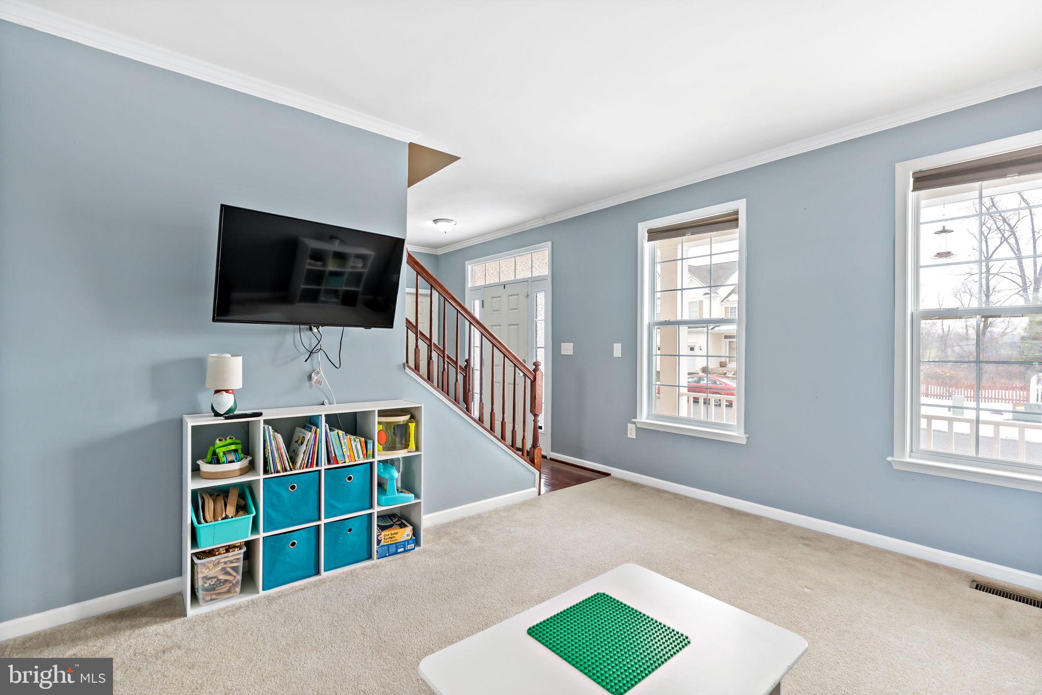 STONEBROOK VILLAGE - Residential